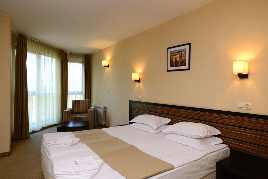 Hotel Mursalitsa By Hmg Pamporovo Buitenkant foto
